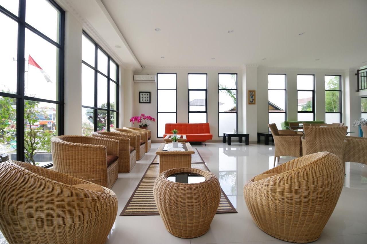 Airy Syariah Mistar Cokrokusumo 29A Banjarbaru Exterior foto